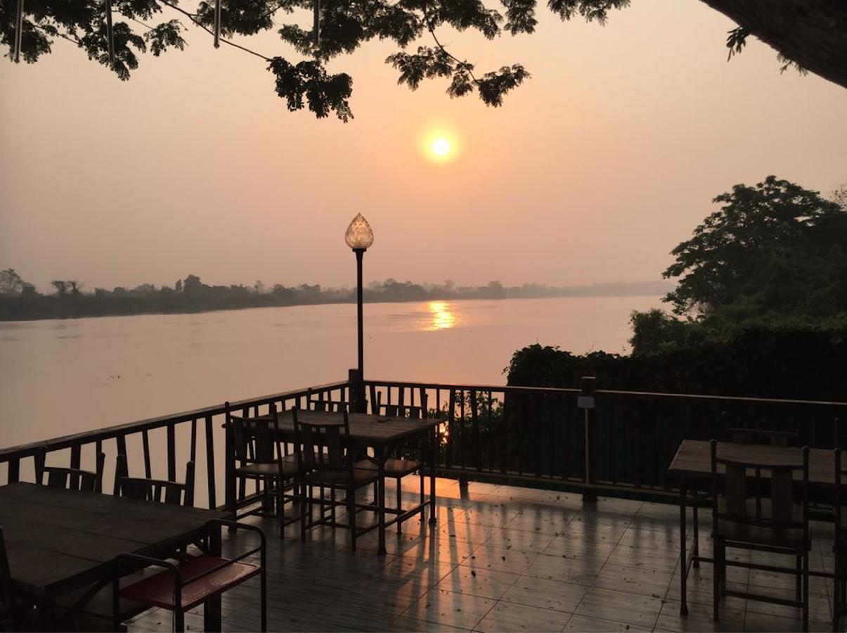 Maeping Mango Riverside Resort 캄팽 펫 외부 사진